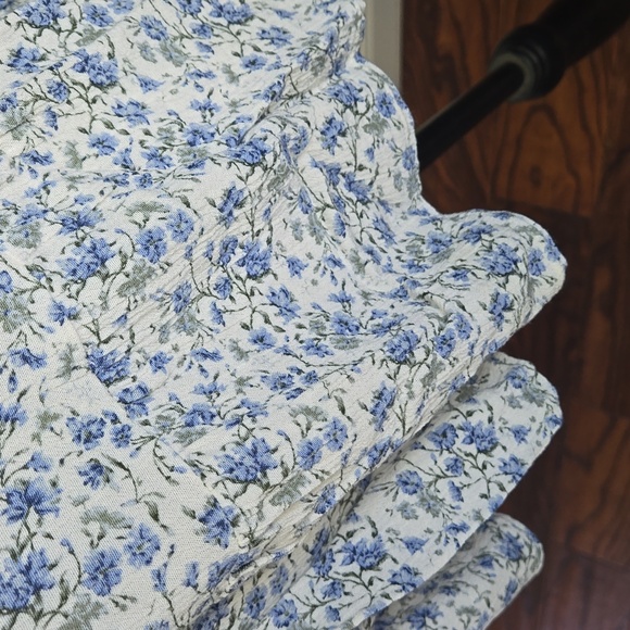 Top - Picture 3 of 5